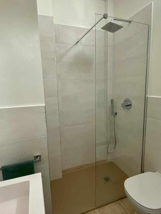 Suite Stresa Milano Centrale 3Pax Wifi Exterior photo